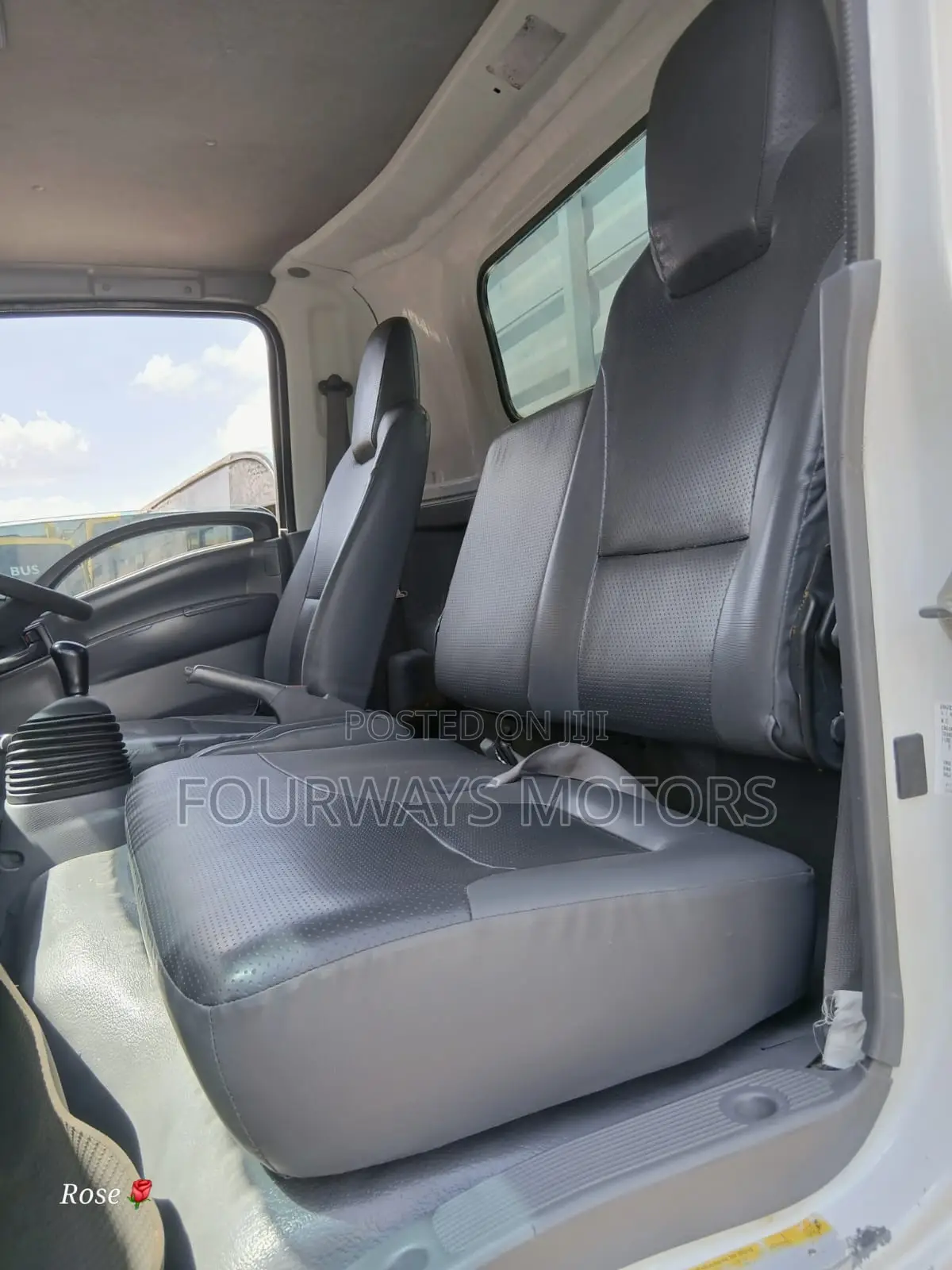 Isuzu NQR 2022 White