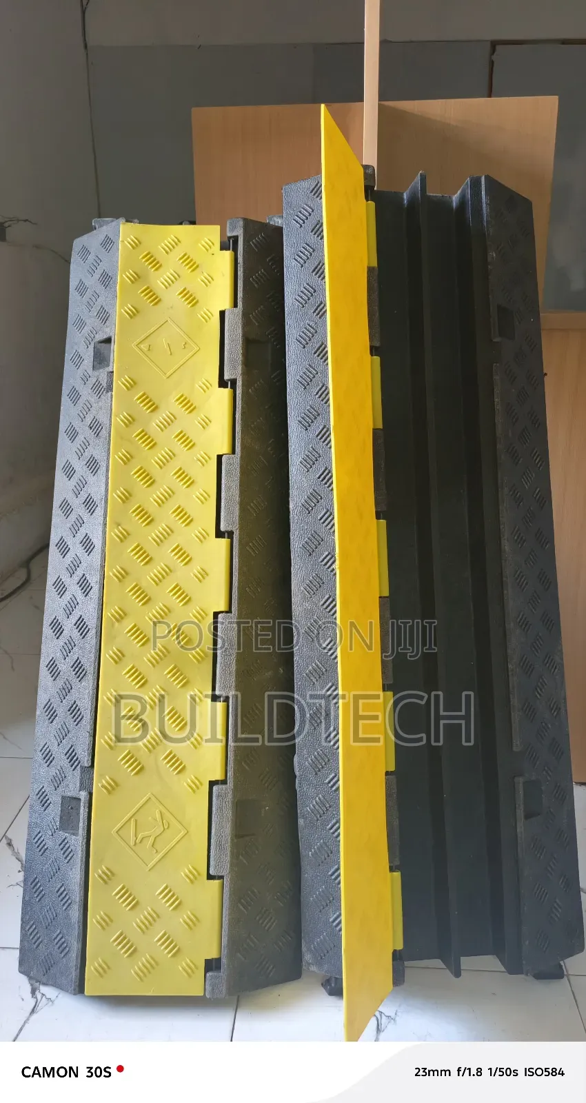 Light 2 Channel Cable Cover