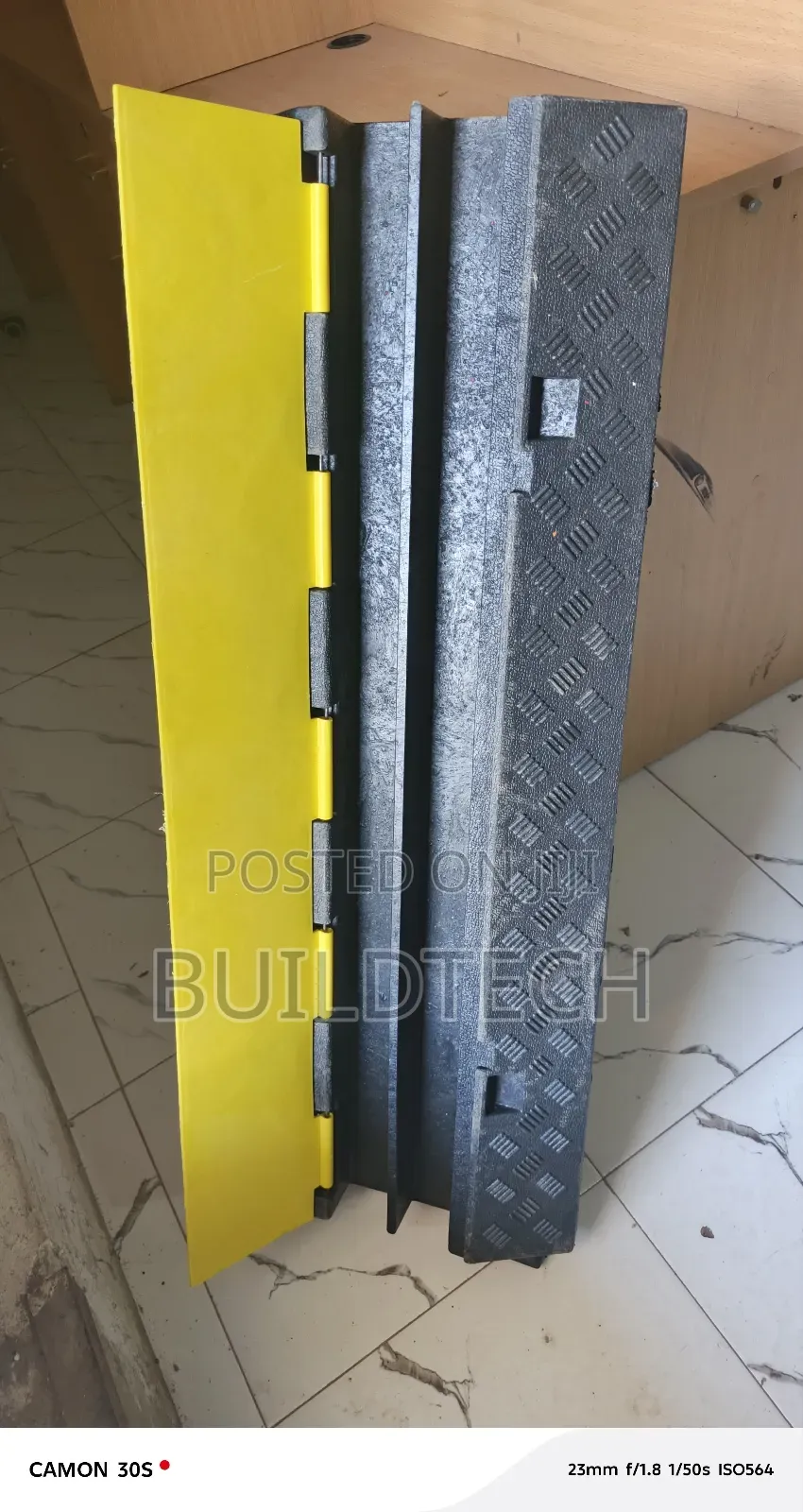 Lightweight 2-Channel Cable Guard