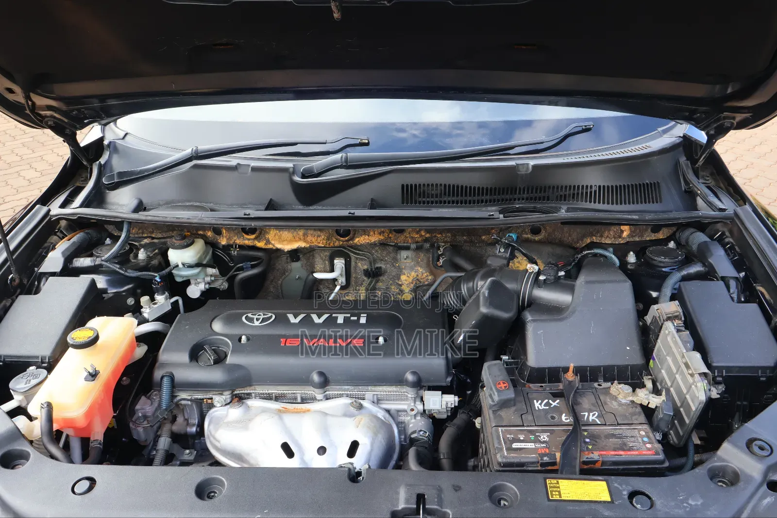 Toyota Vanguard 2012 Black
