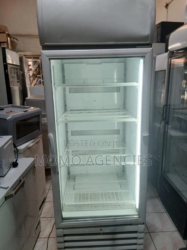 Showcase Display Chiller. - thumbnail 3