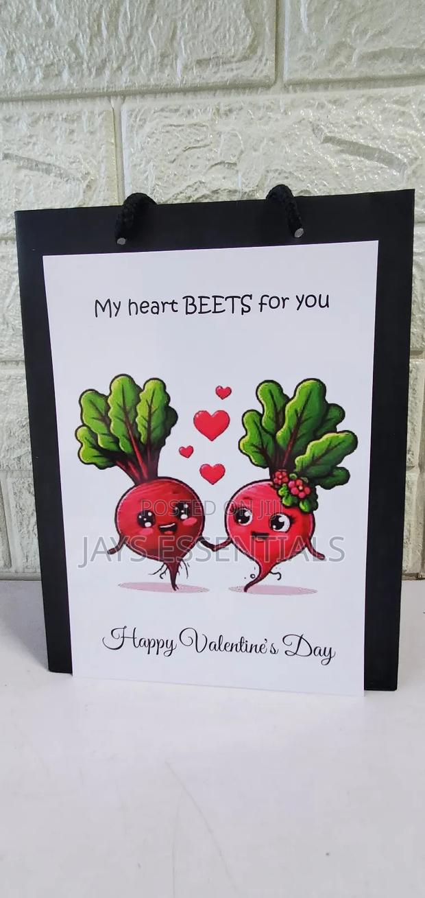 Valentines Gift Presentation Set- Gift Bag,Card And Wrapping Paper - thumbnail 12