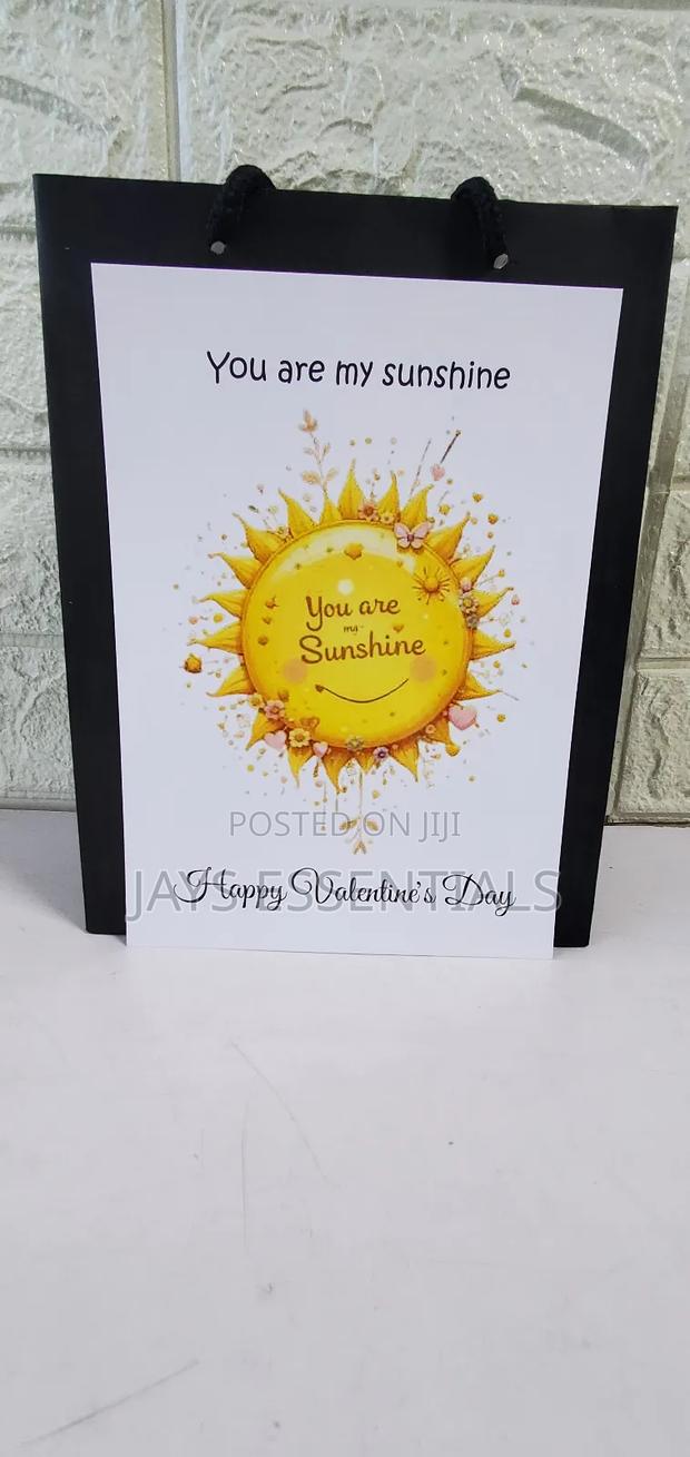 Valentines Gift Presentation Set- Gift Bag,Card And Wrapping Paper - thumbnail 14