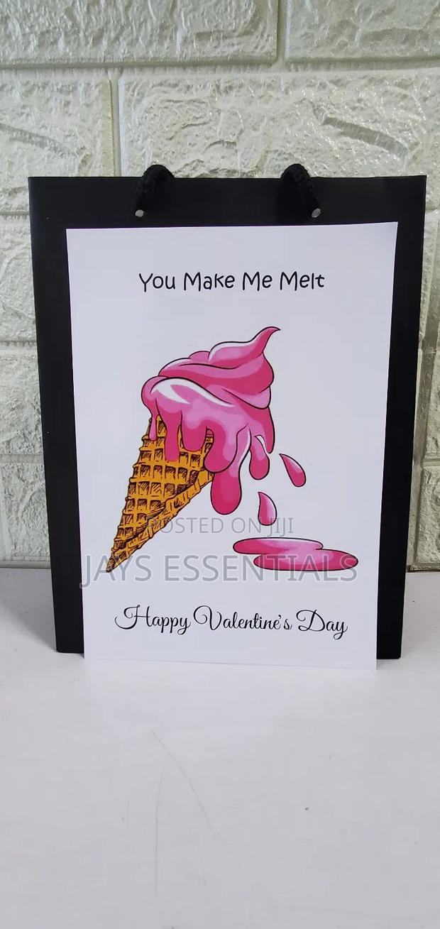 Valentines Gift Presentation Set- Gift Bag,Card And Wrapping Paper - thumbnail 16