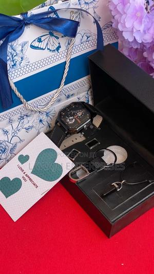 Men Valentine's Gift Set - thumbnail 2
