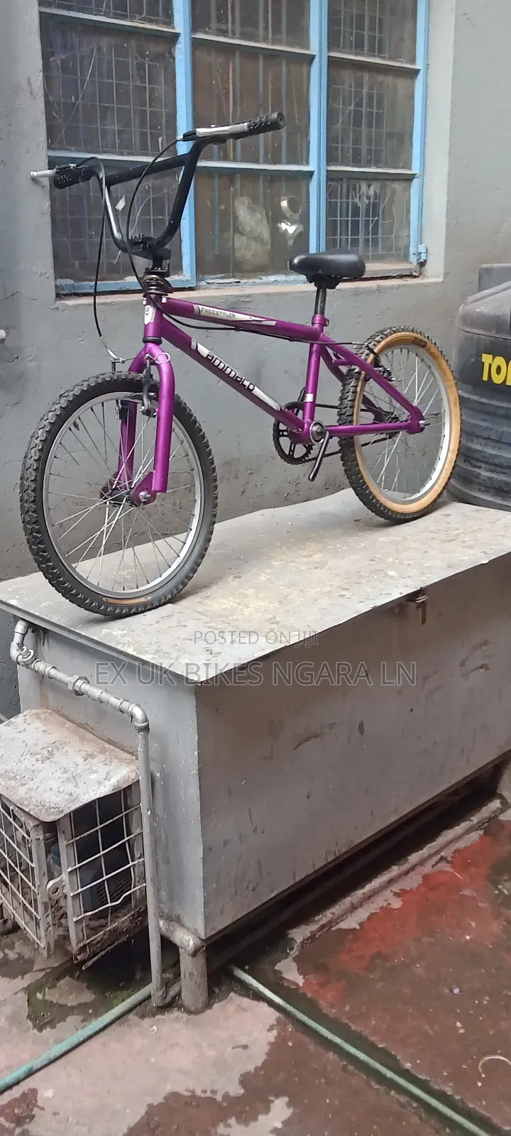 Ex Uk Size 20 BMX