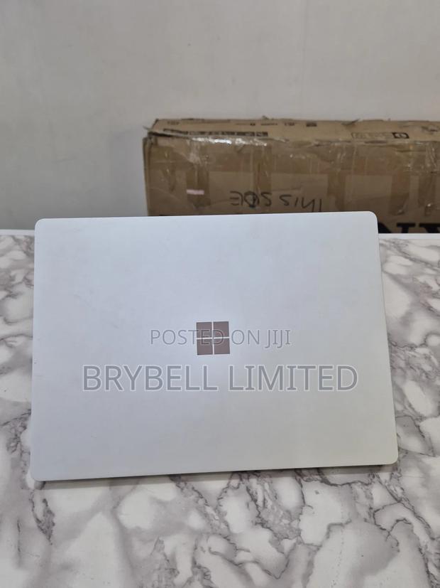 Laptop Microsoft Surface Laptop 2 8GB Intel Core I5 SSD 256GB - thumbnail 3