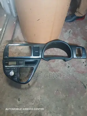 Toyota Wish 2002-2010 Ac Control and Dashboard Console