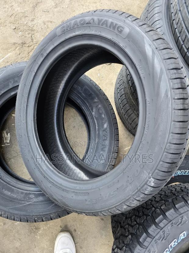 215/55r17 Chaoyang Tyre - thumbnail 3