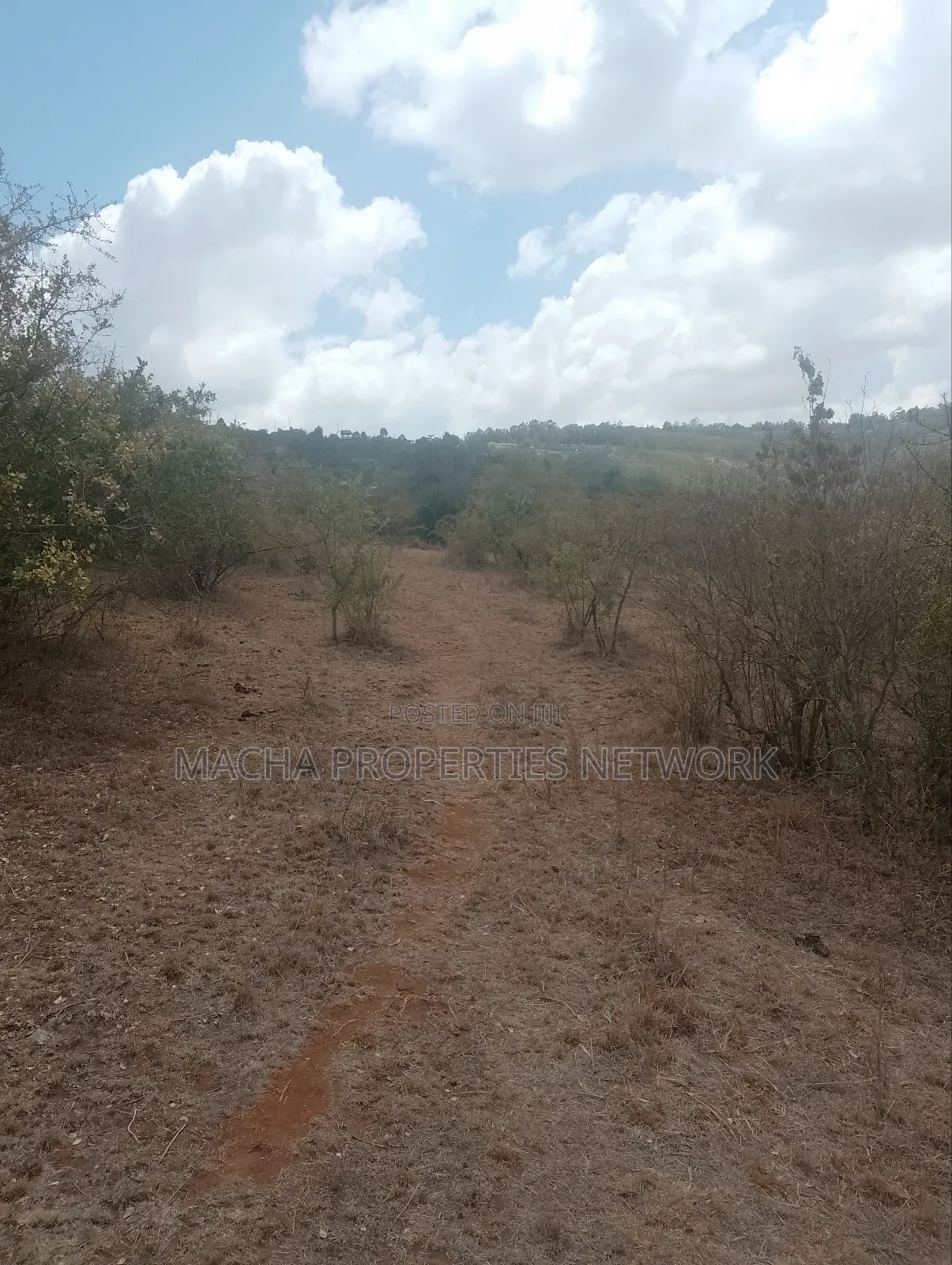 Mua Hills 5acres Land for Sale.