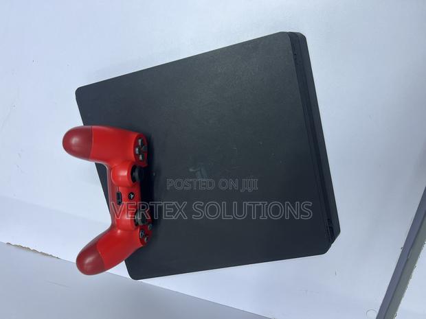 Ps 4 Slim-chipped