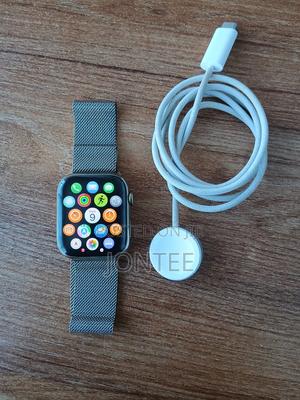 Apple Watch Series 8 45mm - thumbnail 2