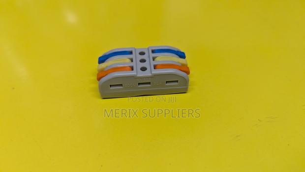 Pack of 5 Wago Style 3 Way Lever Wire Connector 32a