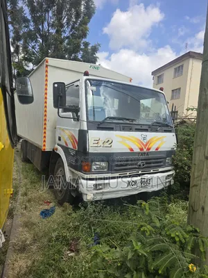 Tata Ex2 1216 Very Low Mileage 30,000km