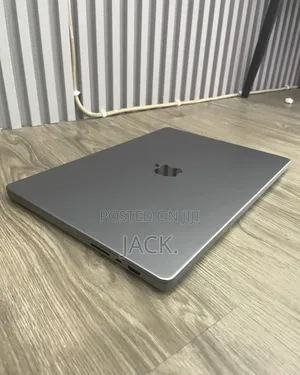 Laptop Apple MacBook Pro 2021 M1 64GB Apple M1 Max SSD 1T