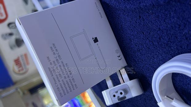 61w Type C Macbook Charger. - thumbnail 3