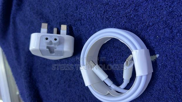61w Type C Macbook Charger. - thumbnail 4
