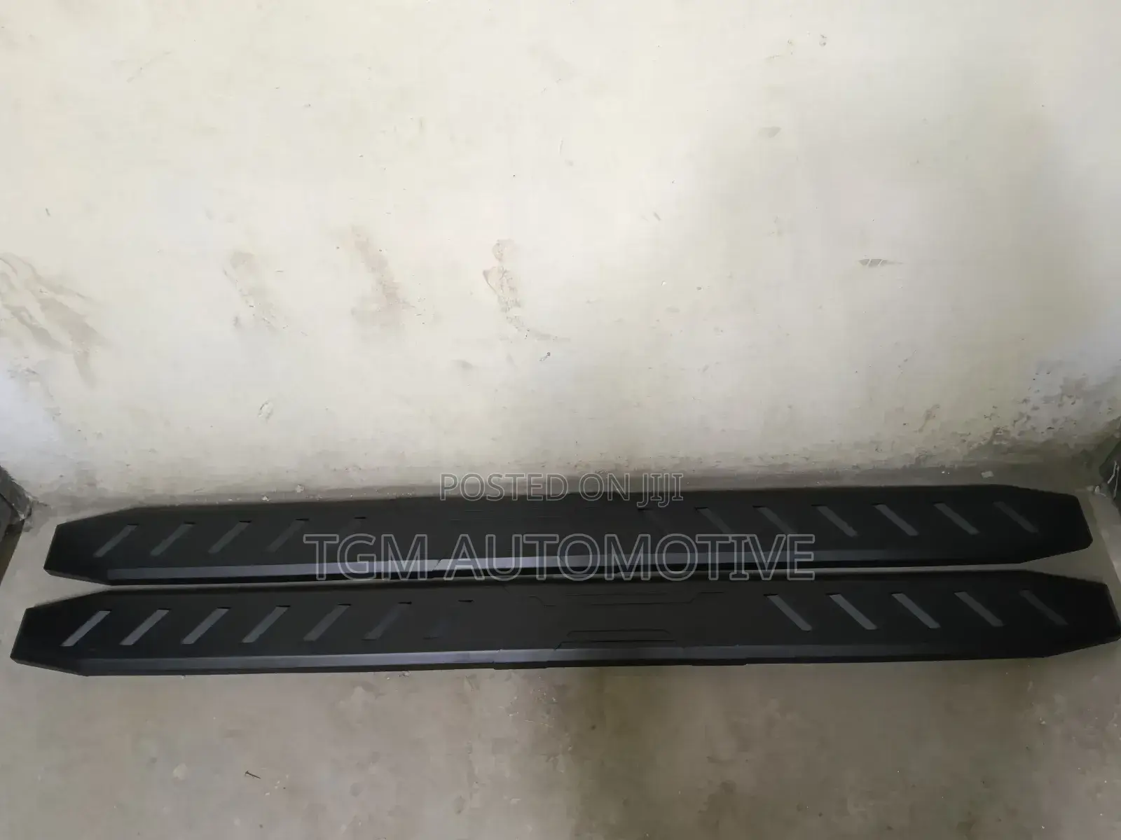 Heavy Duty Steel Side Steps Hilux Revo/ Vigo/ Ford / Dmax