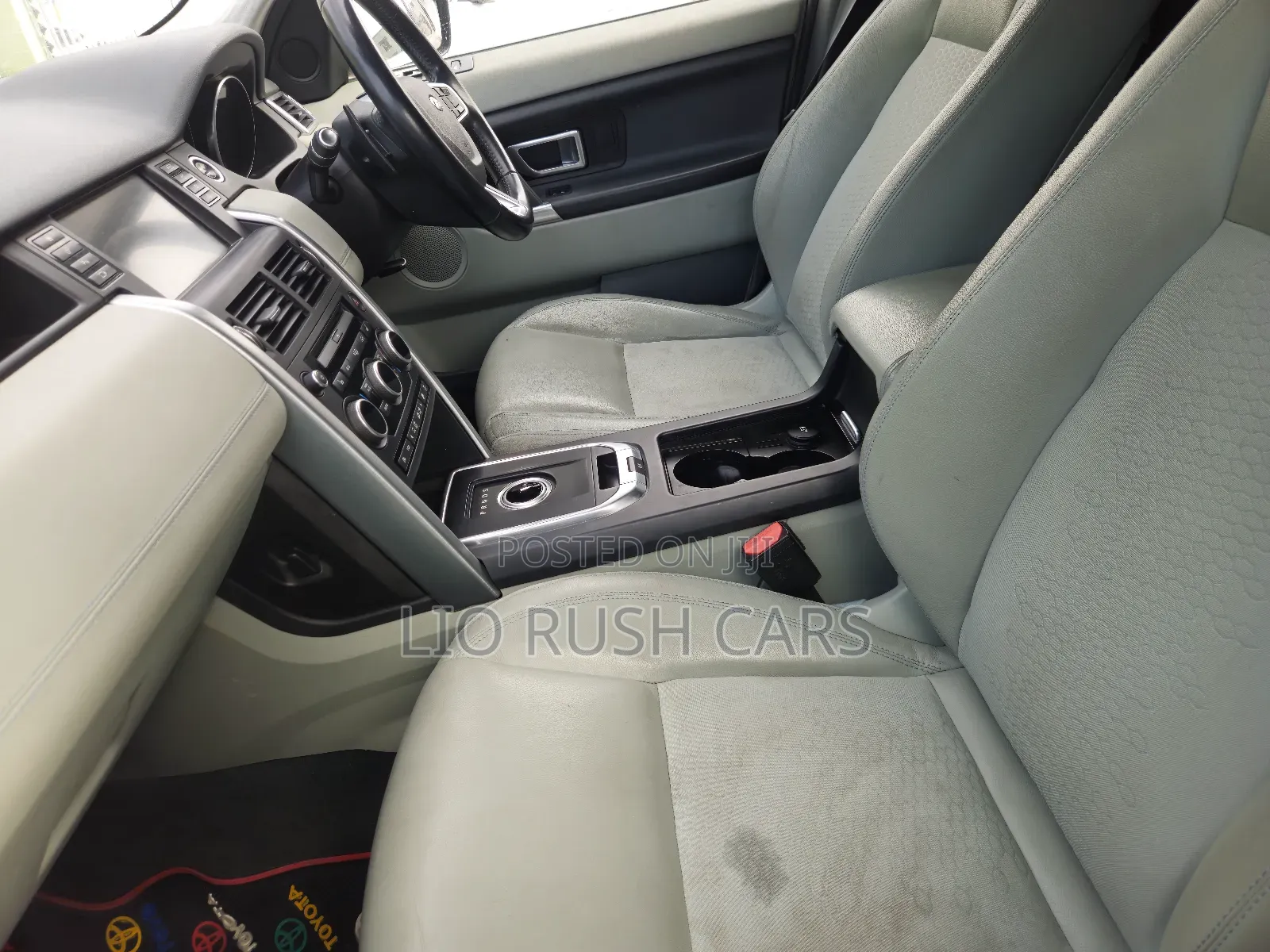 Land Rover Discovery Sport 2015 Brown