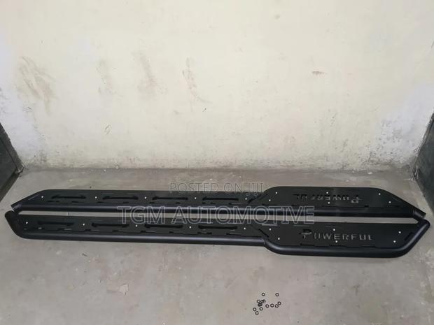 Heavy Duty Side Steps for Hilux - main view