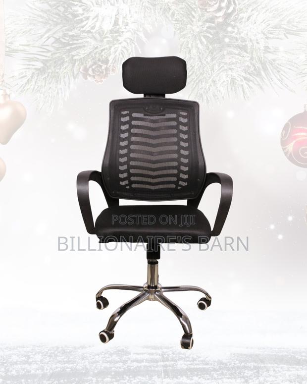 Ergonomic Mesh Office Chair — Workday Comfort, Cool Mesh Backrest - thumbnail 2