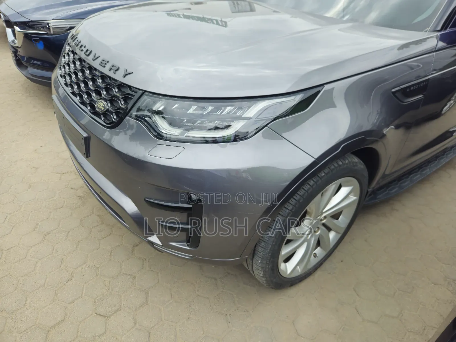 Land Rover Discovery 2019 Gray