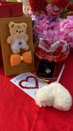 Ladies Valentine's Gift Set