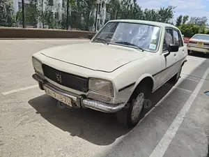 Peugeot 504 1992 Yellow