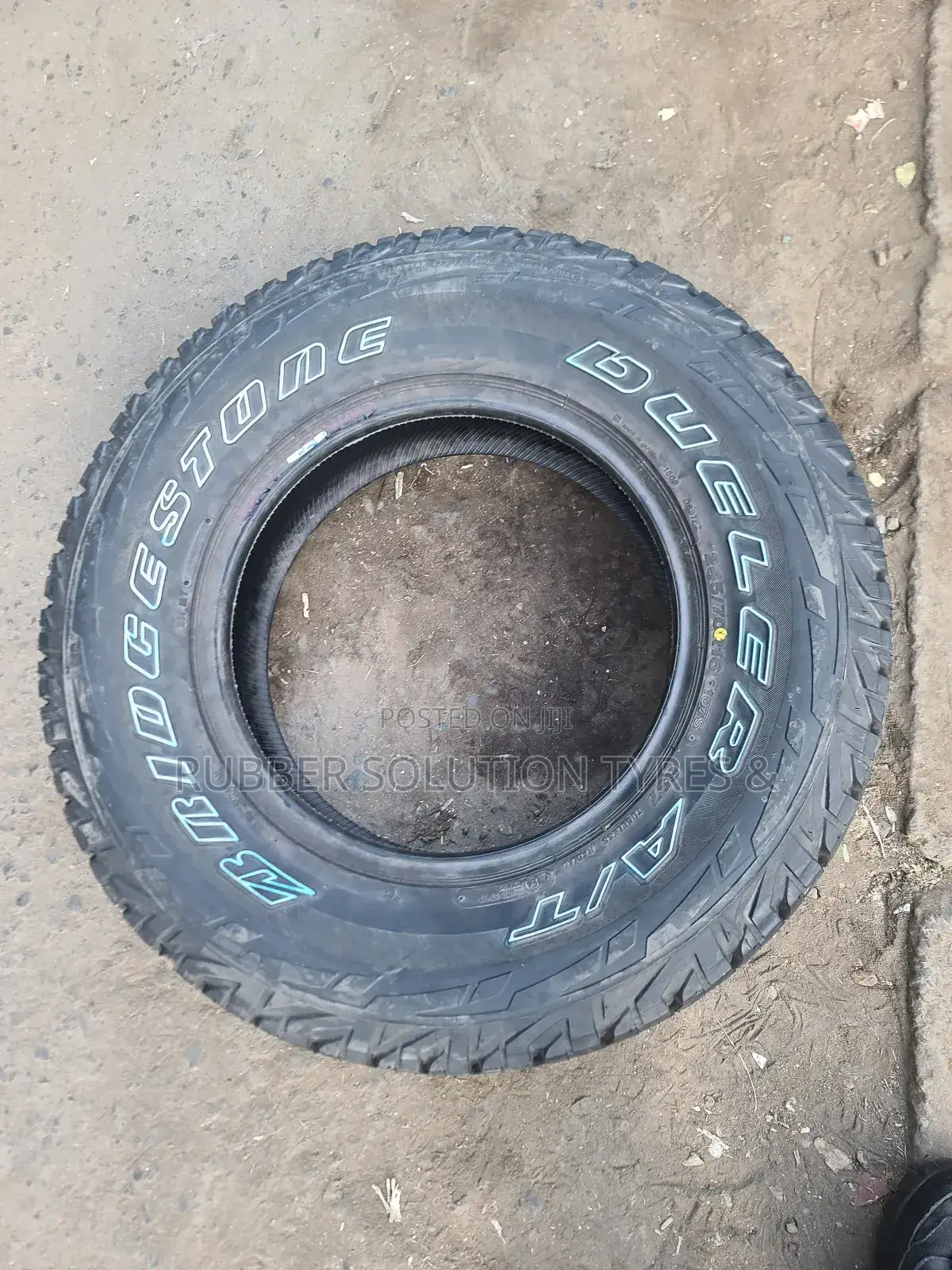245/70 R16 Bridgestone Tyres 107s Dueler a/T697 All-Terrain