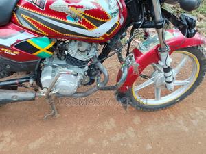 TVS 2010 Red - main view