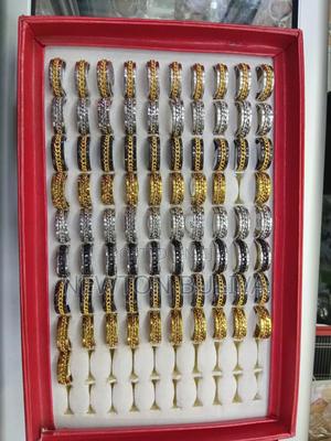 Both Gender Rings - main view