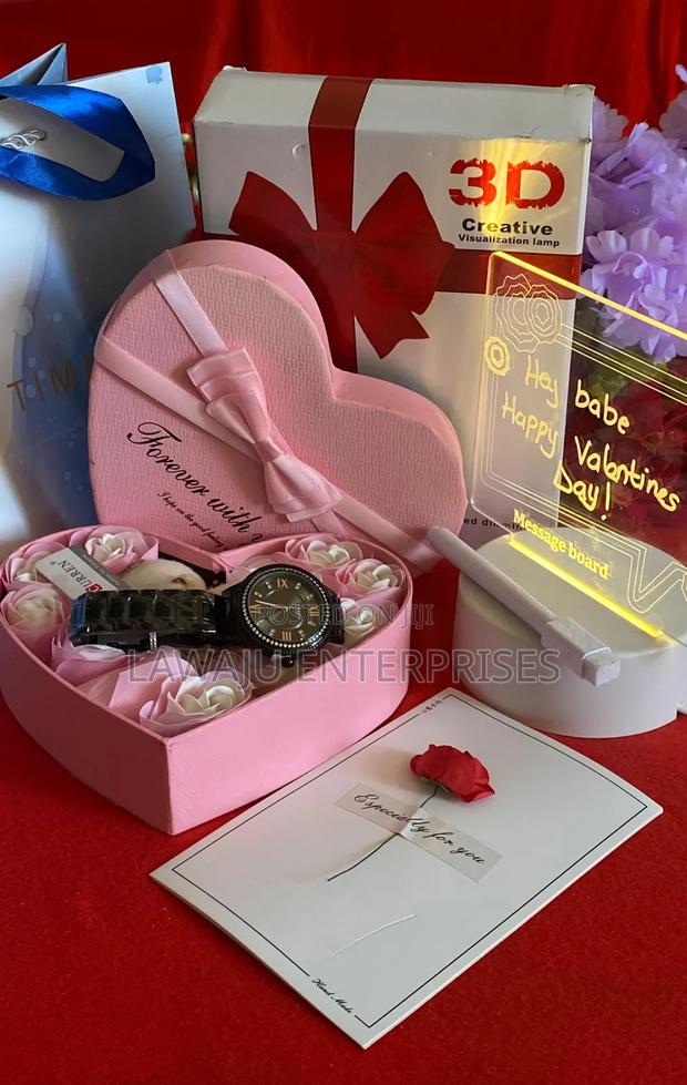 Ladies Valentine's Gift Set - main view