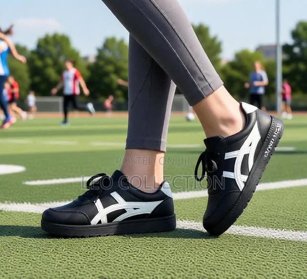 Women Sneakers New Sports Shoes for Women