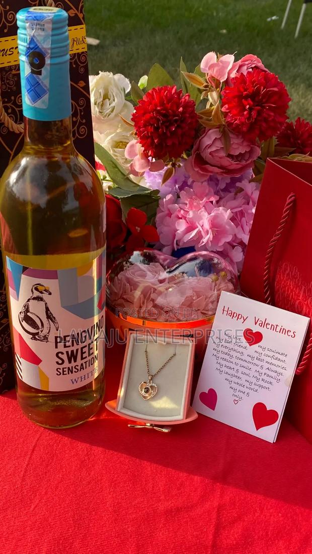 Ladies Valentine's Gift Set