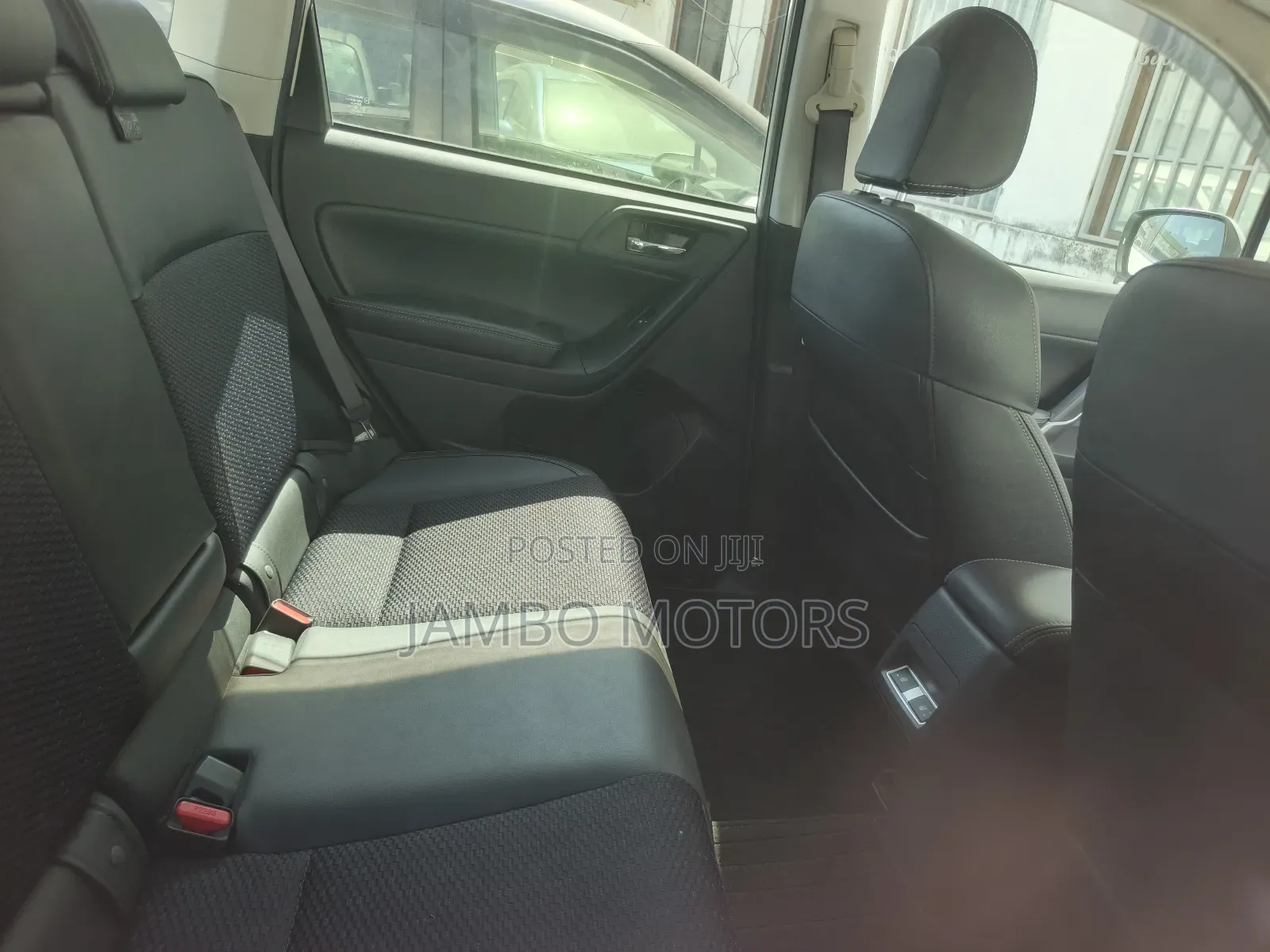 Subaru Forester 2.0XT Touring AWD 2018 White