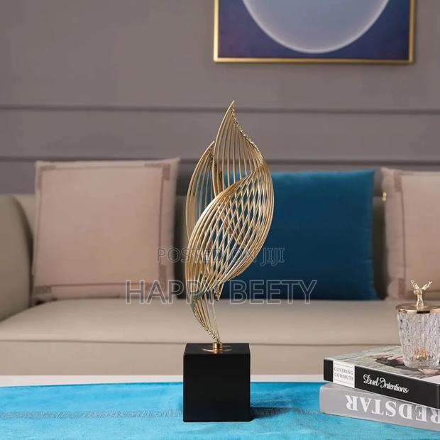 Modern Metal Sculpture for Office/Home Decor - thumbnail 2