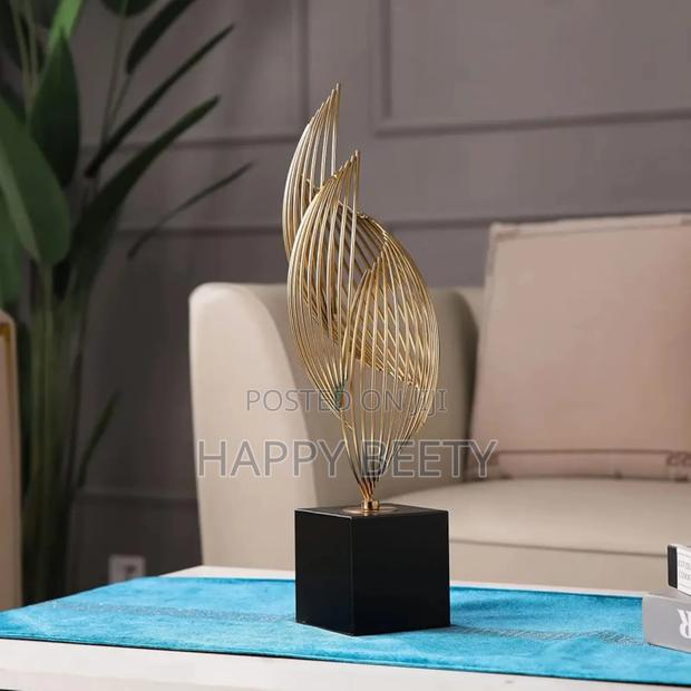 Modern Metal Sculpture for Office/Home Decor - thumbnail 3