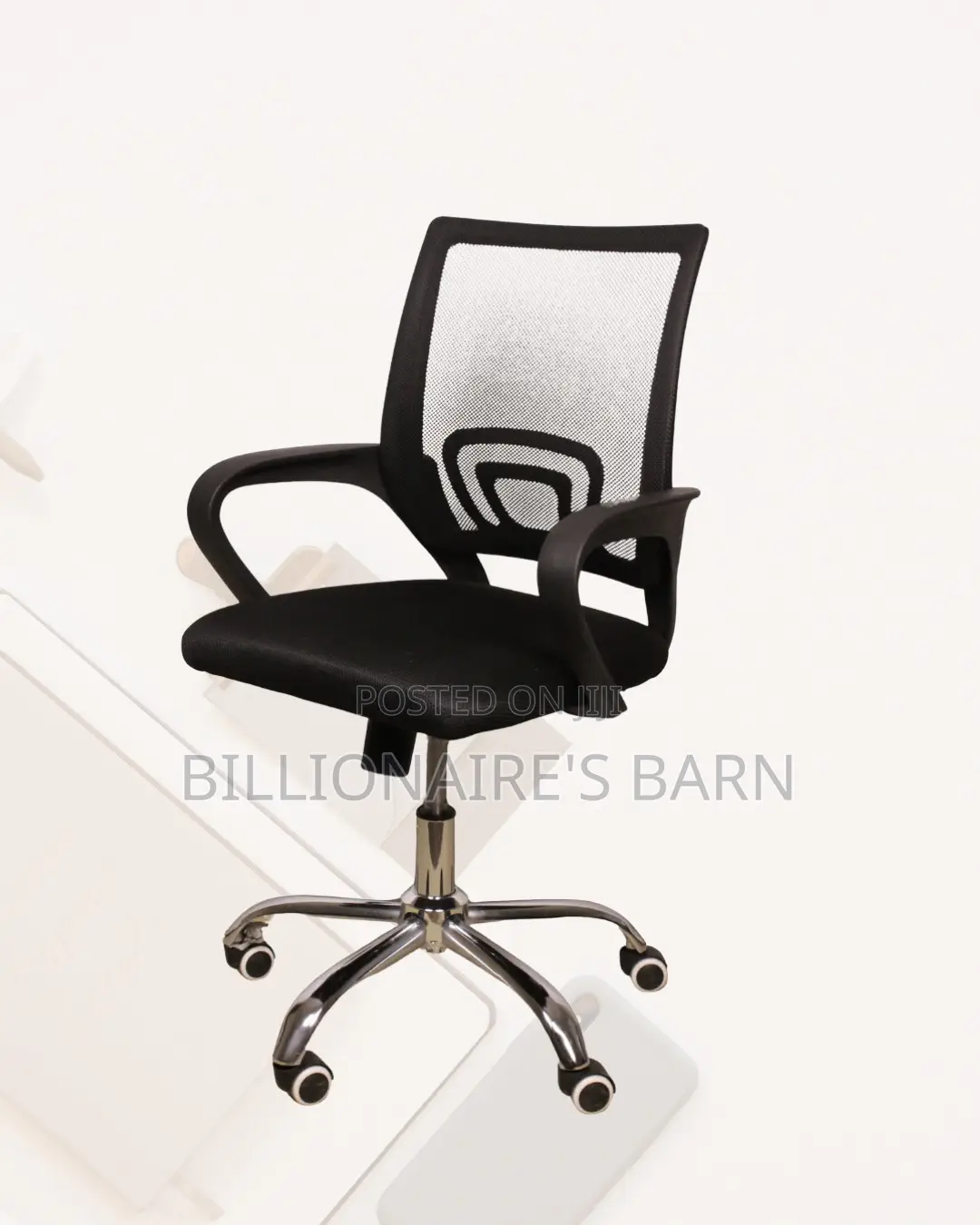 Ergonomic Mesh Office Chair | Smooth Movement, Cool Mesh Backrest