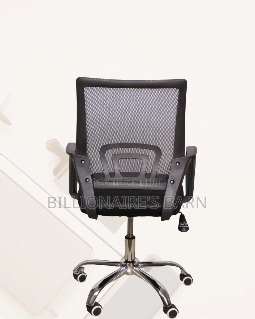 Ergonomic Mesh Office Chair | Smooth Movement, Cool Mesh Backrest
