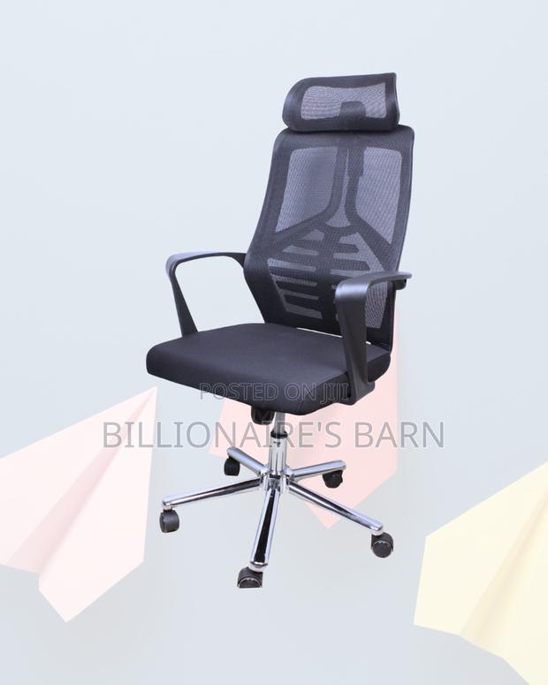 High-Back Mesh Task Chair for Work | Space-Saving Fit - thumbnail 2