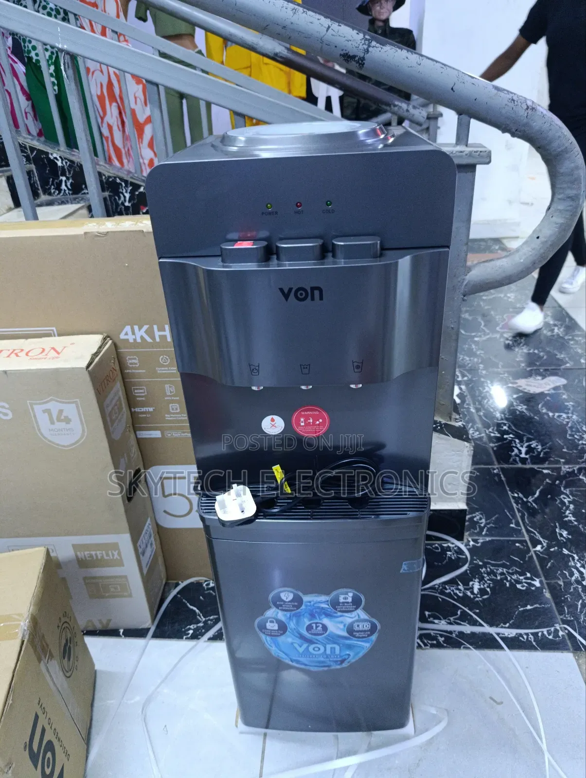 Von Vadl2211s Electric Cooling Water Dispenser – Silver