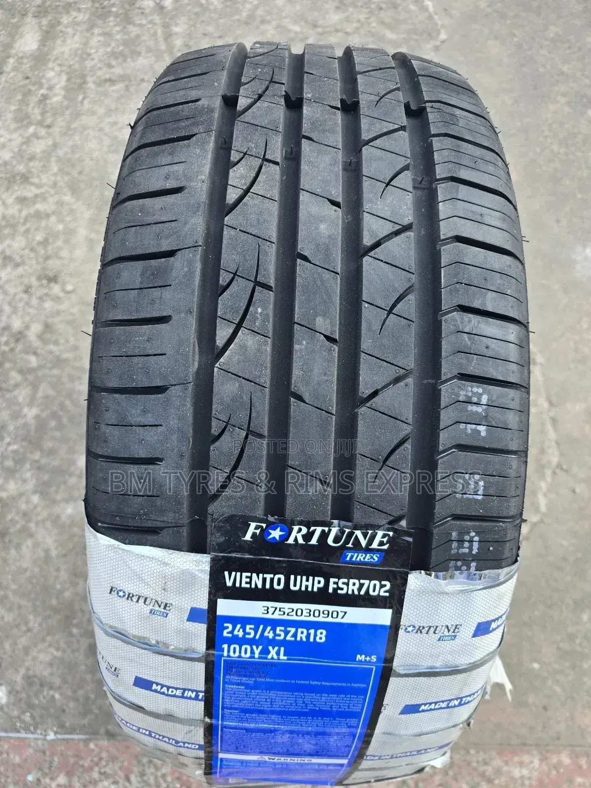245 /45 R18 Fortune Tyres (Thailand) FSR 702.