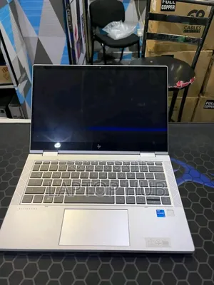 Laptop HP EliteBook 830 G8 16GB Intel Core I5 SSD 256GB