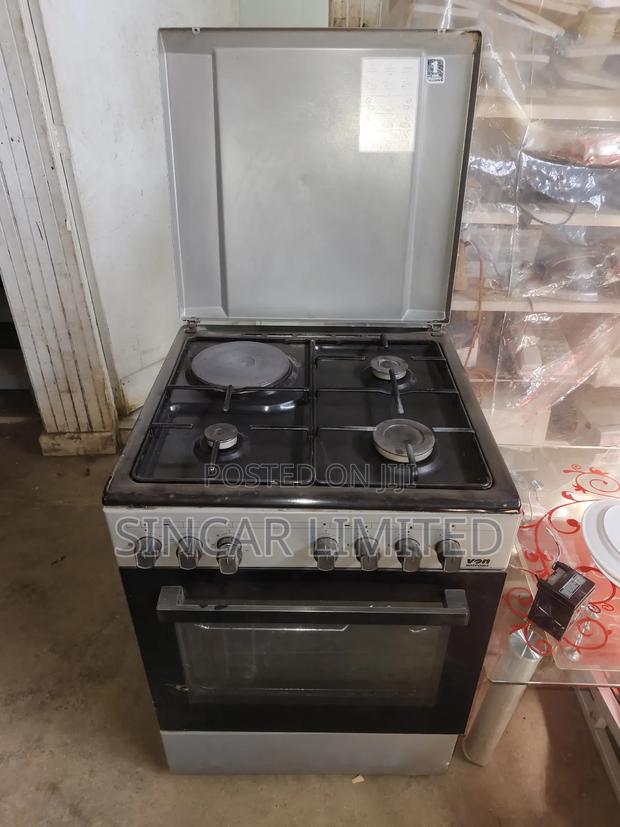 A Von Freestanding Cooker