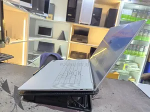 Laptop Dell XPS 16 9640 16GB Intel Core Ultra 7 SSD 1T