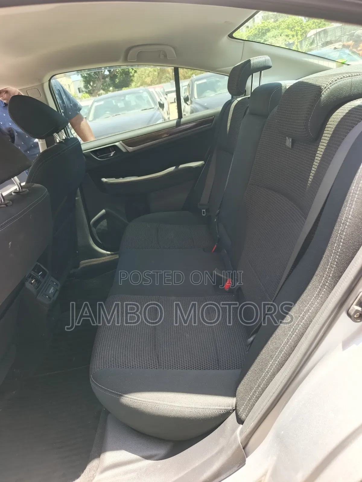 Subaru Legacy 2.5i AWD 2019 Silver