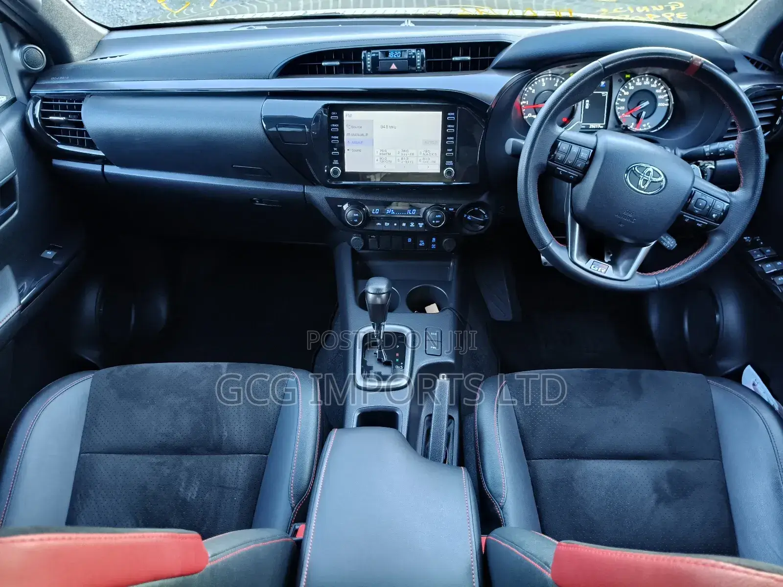 Toyota Hilux 2022 Black
