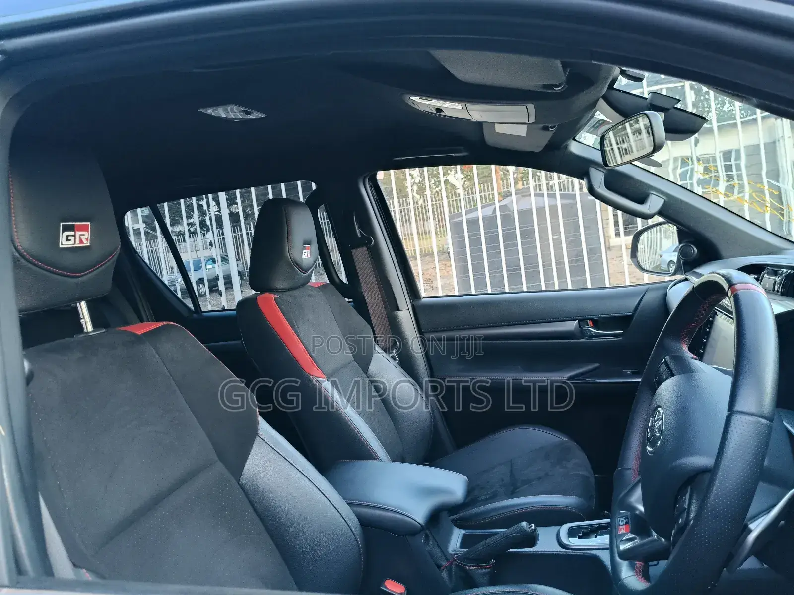 Toyota Hilux 2022 Black