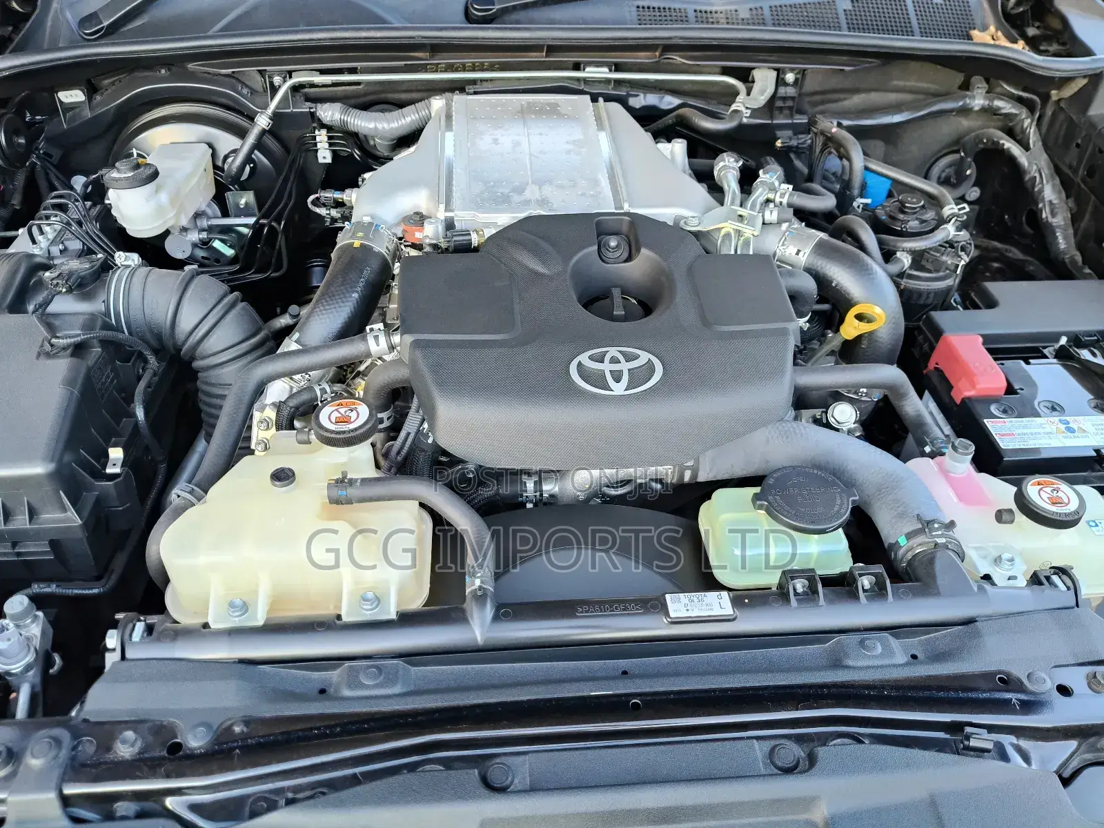 Toyota Hilux 2022 Black
