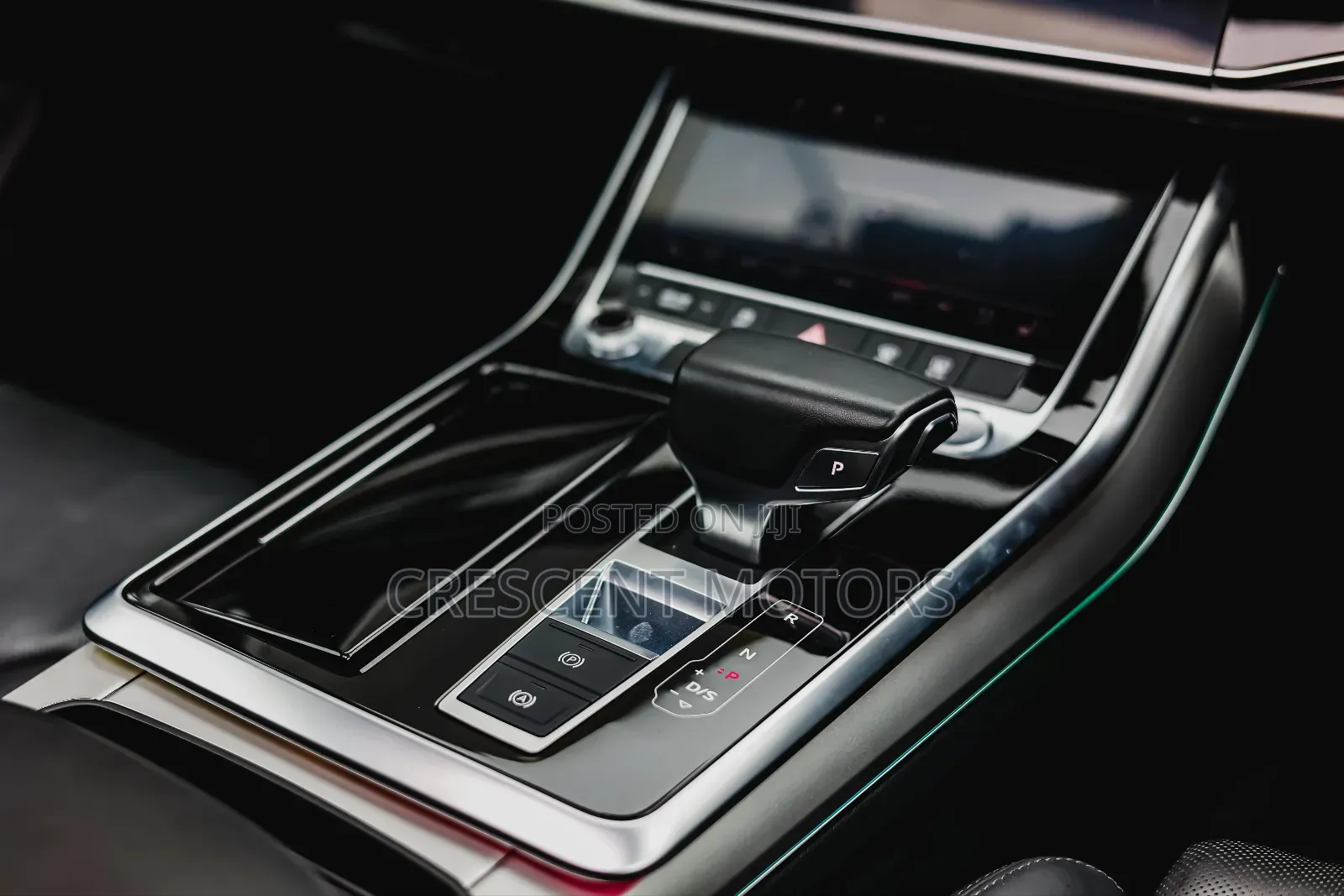 Audi Q8 55 Premium AWD quattro 2020 White